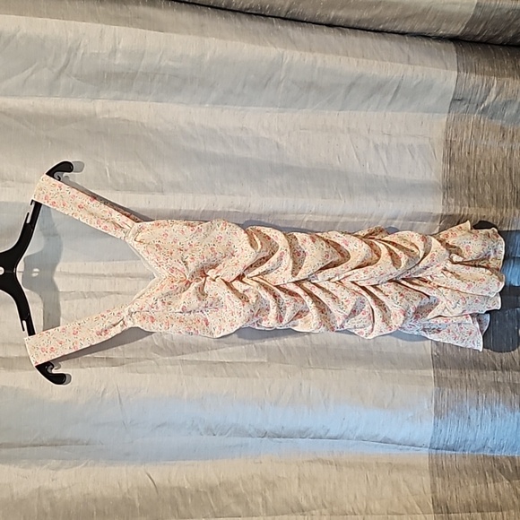 Shein Dress - Picture 1 of 16